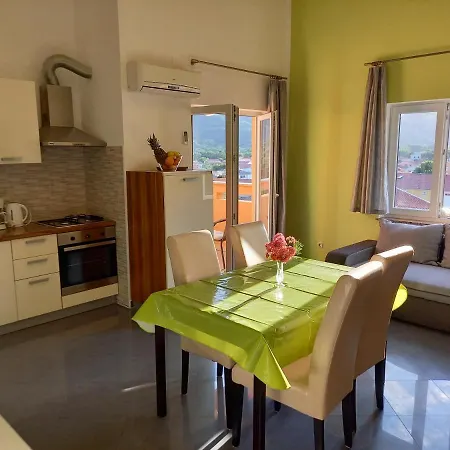 Valerija * Baska (Krk)