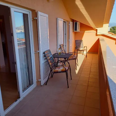 Apartamento Valerija *