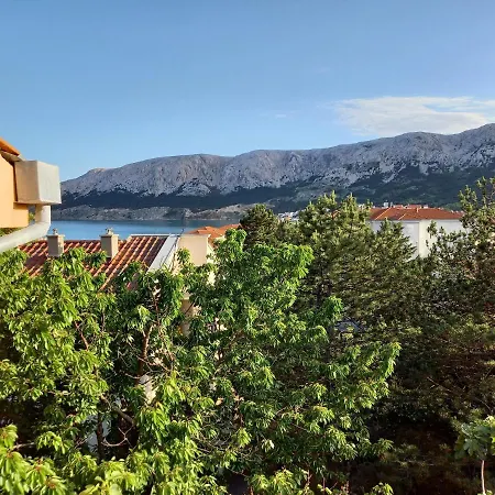 Valerija Apartamento *