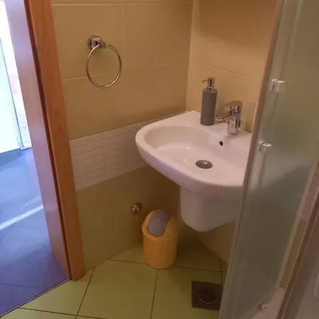 Valerija Apartamento *