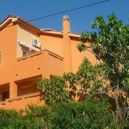 Valerija Baska (Krk)