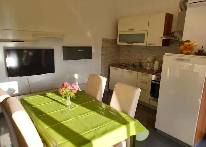 Valerija Apartmán *